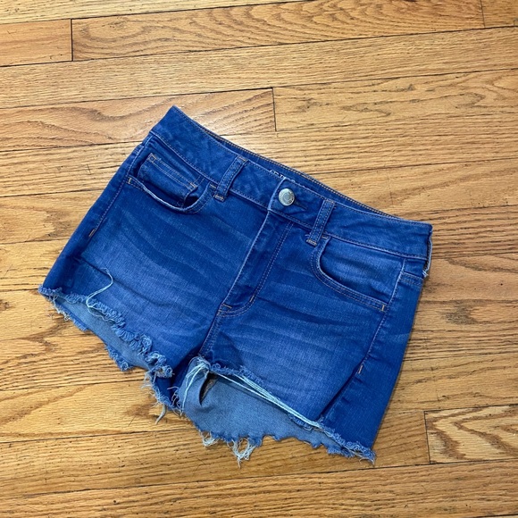 American Eagle Outfitters Pants - ❤️AE Hi Rise Shortie❤️